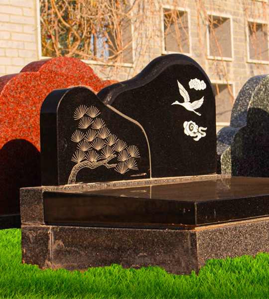 海棠苑叁区艺术卧碑