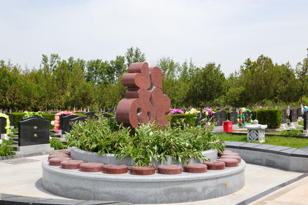 怀来中华永久陵园“福润园”：让生命在“福”地与自然中安放