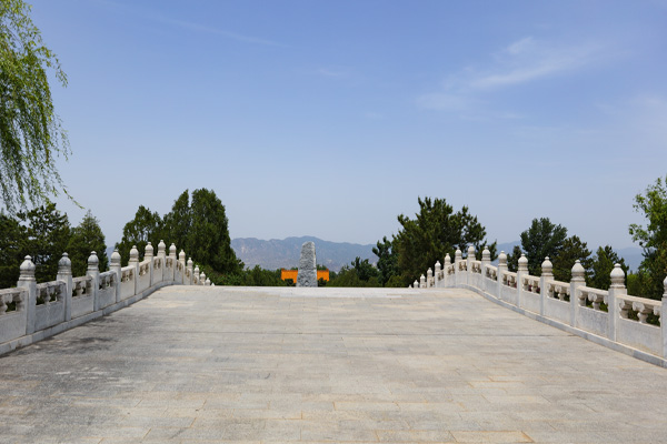 山水相依藏雅韵——官厅中华永久陵园详解